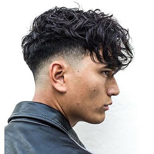 20 Cortes de pelo Undercut para hombres 19 Corte de pelo degradado con sienes