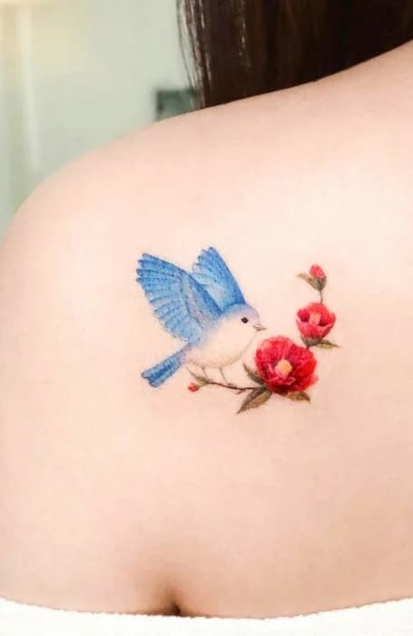 30 Ideas de tatuajes únicos que te encantarán 39 Tatuajes de aves únicos espalda