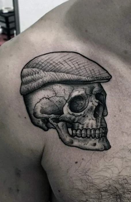 30 Ideas de tatuajes únicos que te encantarán 40 Tatuajes de calaveras únicos pecho