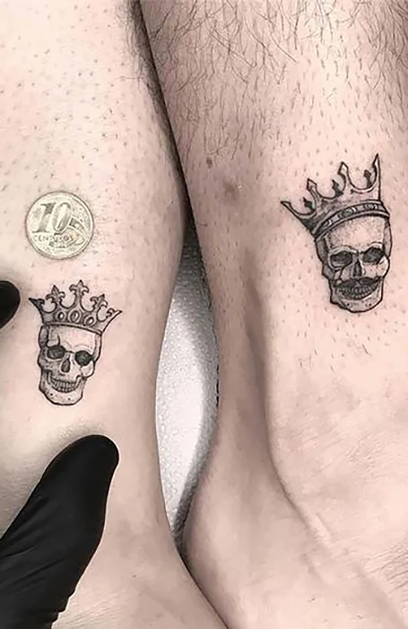 34 Diseños de Tatuajes de Parejas con Significado 16 Tatuajes de pareja de calaveras