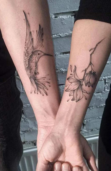 34 Diseños de Tatuajes de Parejas con Significado 5 Tatuajes únicos de pareja colibrí