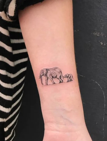 Tatuajes de elefantes para mujeres
