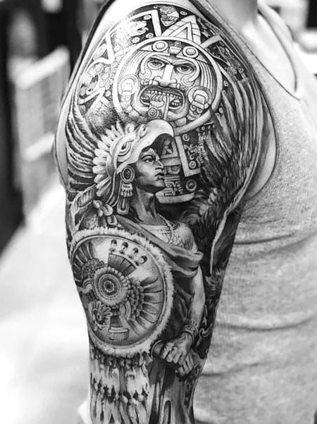 Tatuaje Azteca para hombres