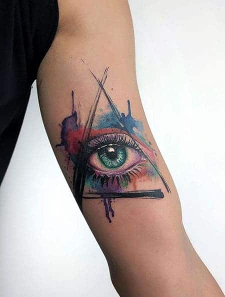 Tatuaje de ojos para hombres