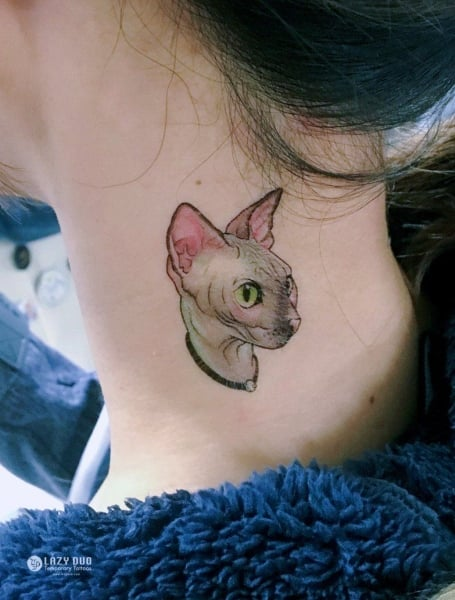 Galería de Tatuajes de gatos para mujeres-23