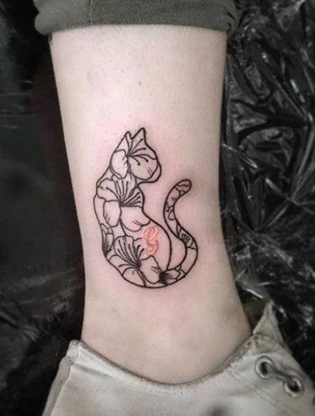 Galería de Tatuajes de gatos para mujeres-24