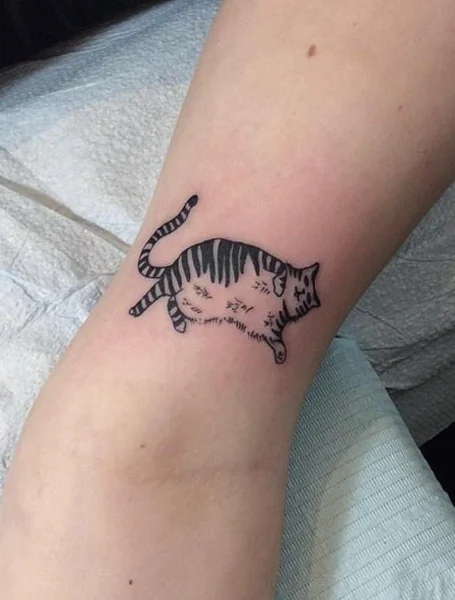 Galería de Tatuajes de gatos para mujeres-17
