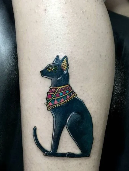 Galería de Tatuajes de gatos para mujeres-11