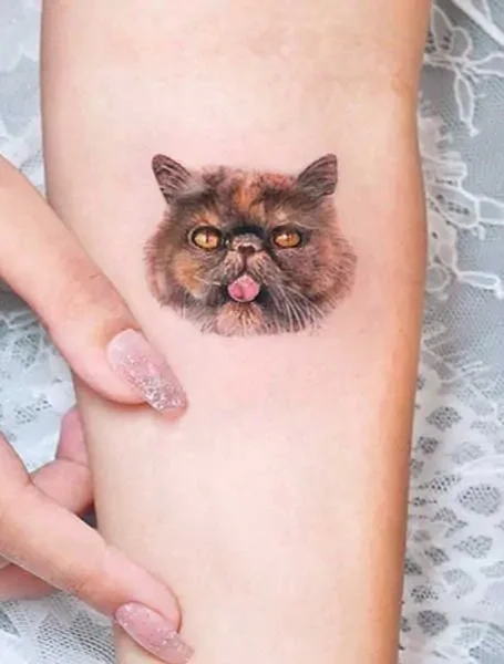 Galería de Tatuajes de gatos para mujeres-6
