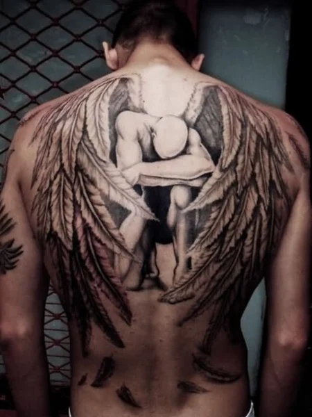 Tatuaje del ángel caído