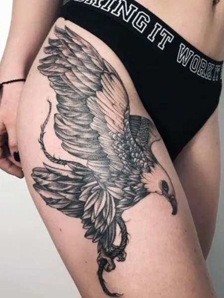 Tatuajes de águila para mujeres