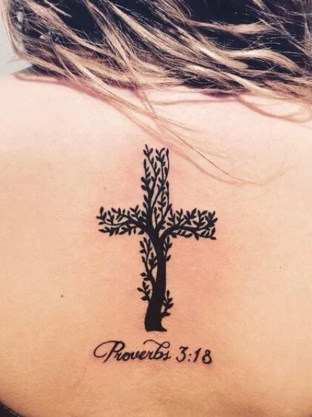 Tatuajes cristianos para mujeres