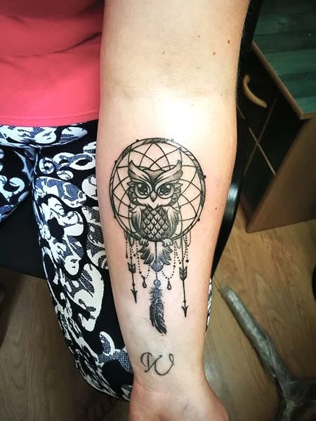 Tatuaje de búho atrapasueños