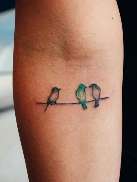 Tatuaje de tres pajaritos