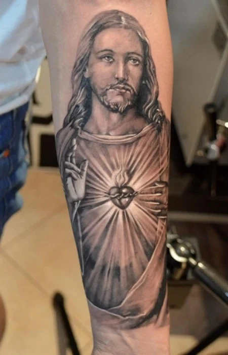 Tatuajes de Jesús para mujeres