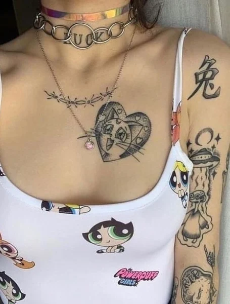 Tatuaje de anime para mujeres