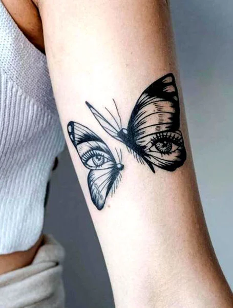 Tatuaje de mariposa único