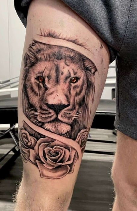 Tatuajes de muslo de león