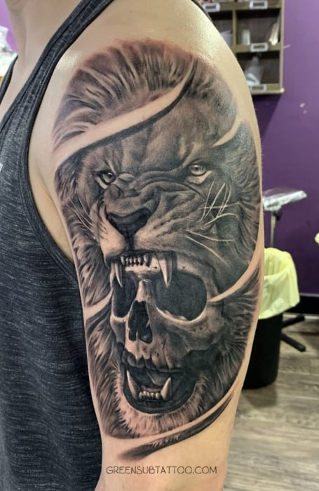 Tatuajes de calavera de león