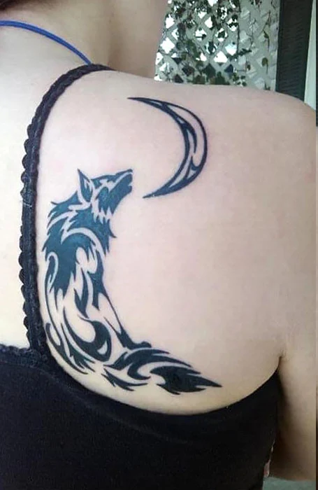 Tatuajes tribales de lobo 