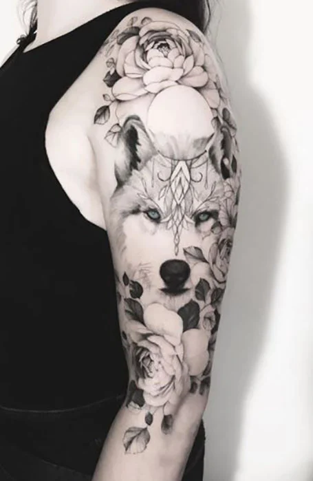 Tatuajes de lobo de manga 
