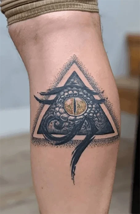 Tatuaje de ojo de serpiente -1
