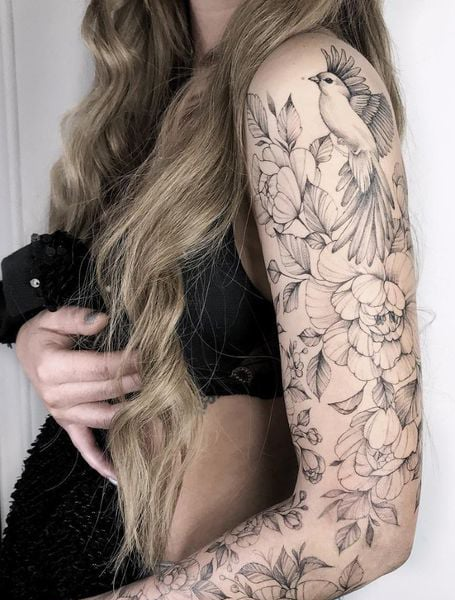 Tatuaje de manga de la naturaleza para mujeres