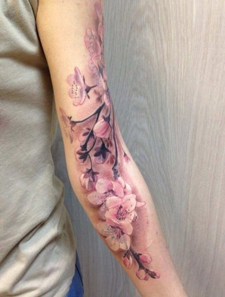 Tatuaje de manga de flor de cerezo