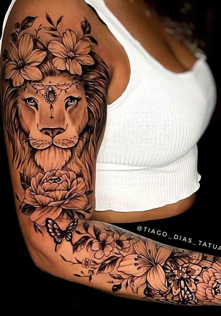 Tatuaje de manga de animal para mujeres