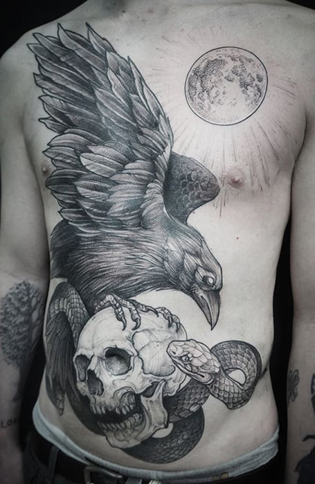 Tatuajes de calavera de cuervo para hombres